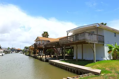 24 King Fish Lane, Freeport, TX 77541 - Photo 14