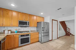 804 Bay Ave, Kemah, TX 77565 - Photo 18
