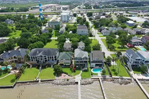 804 Bay Ave, Kemah, TX 77565 - Photo 34