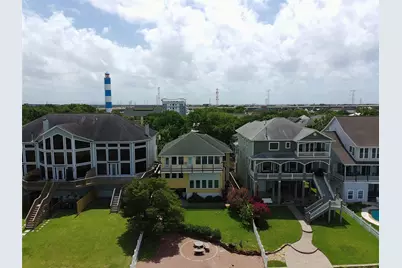 804 Bay Avenue, Kemah, TX 77565 - Photo 6