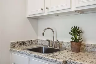 2621 Morrison St, Houston, TX 77009 - Photo 28
