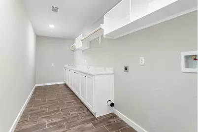 1145 Cuniff, Sour Lake, TX 77659 - Photo 14
