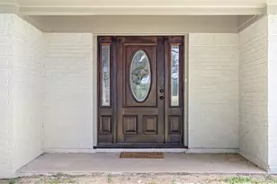 1145 Cuniff, Sour Lake, TX 77659 - Photo 4