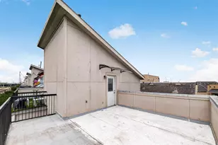 2352 Sperber Ln, Houston, TX 77003 - Photo 32