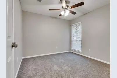 709 David Avenue, League City, TX 77573 - Photo 18
