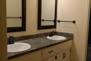 8331 Langdon Ln, Houston, TX 77036 - Photo 14