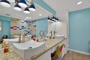 523 Pompano St, Bayou Vista, TX 77563 - Photo 46