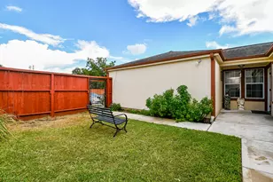 9010 Ketchwood Dr, Houston, TX 77099 - Photo 20