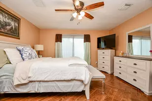 9010 Ketchwood Dr, Houston, TX 77099 - Photo 10