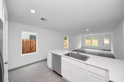 13507 Bay Springs Dr, Conroe, TX 77303 - Photo 14