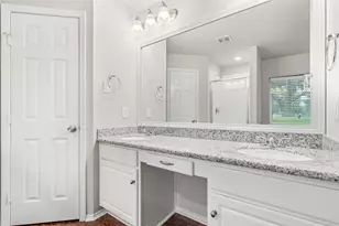 17211 Timber Cliff Ct, Cypress, TX 77429 - Photo 10