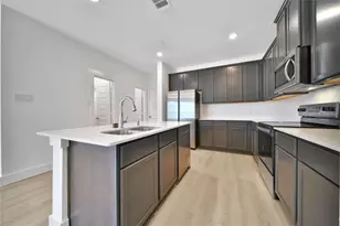 11915 De Carvalho Ln, Tomball, TX 77375 - Photo 6