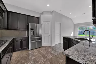 16702 Lake Limestone Lane, Houston, TX 77044 - Photo 10