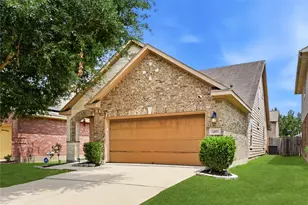12931 Fenland Field Ln, Houston, TX 77047 - Photo 2