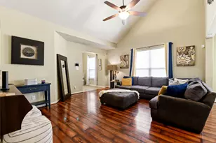12931 Fenland Field Ln, Houston, TX 77047 - Photo 6