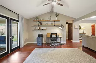 10710 Overbrook Ln, Houston, TX 77042 - Photo 10