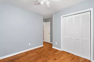 139 Horn Ct, Baytown, TX 77523 - Photo 22