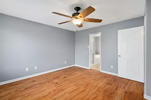 139 Horn Ct, Baytown, TX 77523 - Photo 12