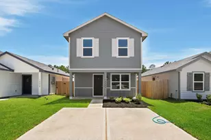 10859 N Baron Vlg Dr, Conroe, TX 77306 - Photo 2