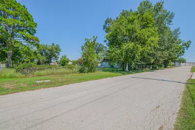 8903 Charity Street, Needville, TX 77461 - Photo 10