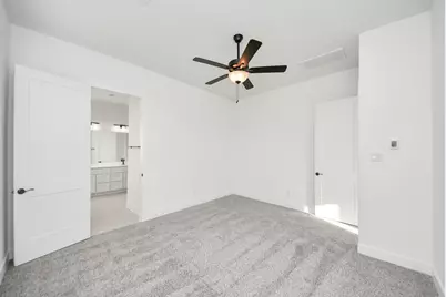 9438 Chateau Hill, Iowa Colony, TX 77578 - Photo 14