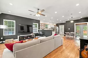 443 Haggin St, San Antonio, TX 78210 - Photo 6
