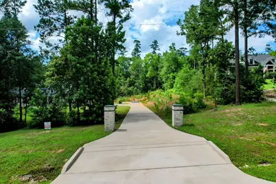 131 Feldspar Lane, Huntsville, TX 77340 - Photo 2