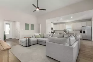 13709 Gaff Rig Dr, Texas City, TX 77510 - Photo 8