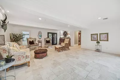 10611 Tarrington Drive, Houston, TX 77024 - Photo 2