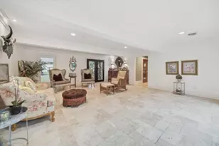 10611 Tarrington Dr, Houston, TX 77024 - Photo 2