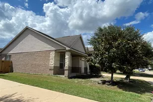 5811 Ranch Riata Ct, Katy, TX 77449 - Photo 4