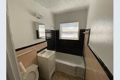 4420 Roseland Street #04, Houston, TX 77006 - Photo 6