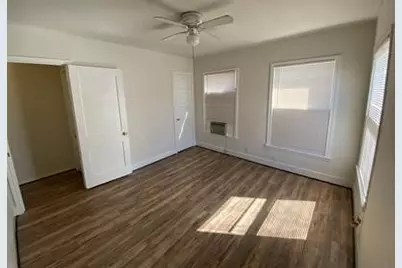 4420 Roseland Street #04, Houston, TX 77006 - Photo 14