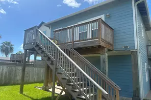 520 W Ave A, Port Aransas, TX 78373 - Photo 10