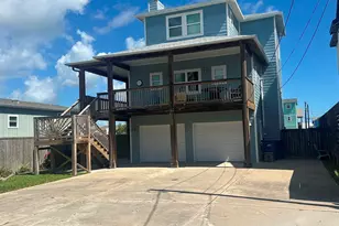 520 W Ave A, Port Aransas, TX 78373 - Photo 1