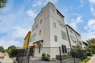 2303 Yupon St, Houston, TX 77006 - Photo 4