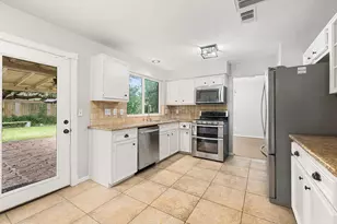 8322 Hot Springs Dr, Houston, TX 77095 - Photo 14