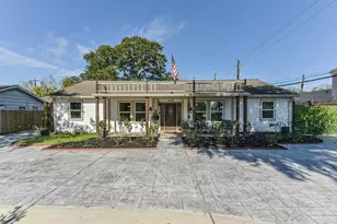 5002 Beechnut St, Houston, TX 77096 - Photo 1