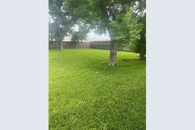 102 Forest Oaks Ln, Lake Jackson, TX 77566 - Photo 16