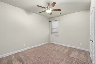 21715 Rose Maris Ln, Tomball, TX 77377 - Photo 10