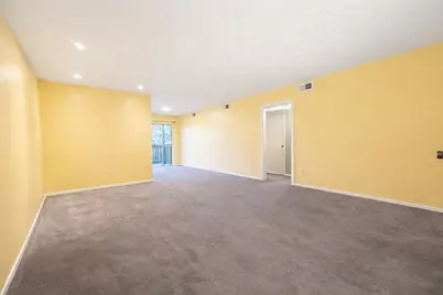 8223 Kingsbrook Road #215, Houston, TX 77024 - Photo 4