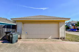 8628 Beechcrest St, Houston, TX 77083 - Photo 20