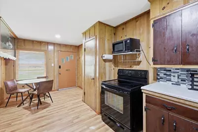 3495 Redwood Drive, Beaumont, TX 77703 - Photo 10