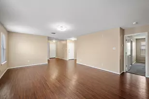 9106 Laguna Rio, San Antonio, TX 78251 - Photo 14