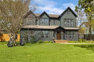 516 W 30th St, Houston, TX 77018 - Photo 2