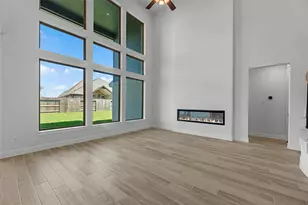 18817 Truman Trl, Conroe, TX 77302 - Photo 8