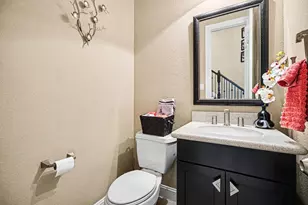 510 Olmstead Park Dr, Sugar Land, TX 77479 - Photo 16