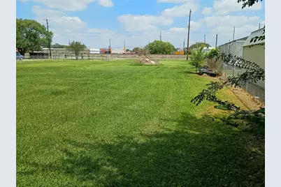 13415 18th Street, Santa Fe, TX 77510 - Photo 4