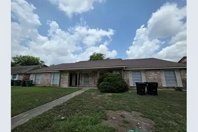 12740 Shannon Hills Drive, Houston, TX 77099 - Photo 2