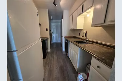12740 Shannon Hills Drive, Houston, TX 77099 - Photo 6